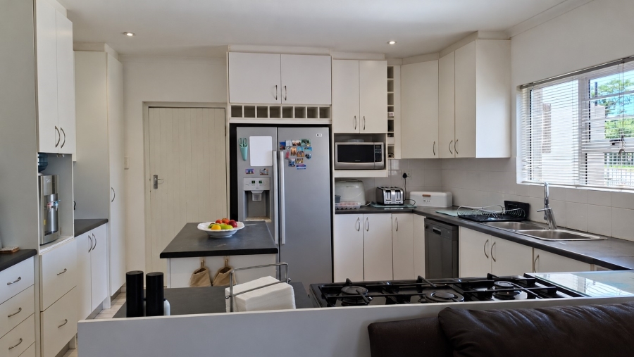 3 Bedroom Property for Sale in Beacon Bay Eastern Cape